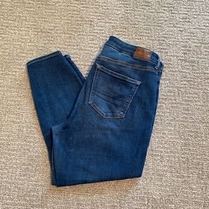 AEO LU(X)E Curvy Hi-Waisted jegging
